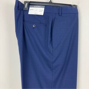 Van Heusen Men's Suit Pants Size 37Wx32L Blue Plaid E05566